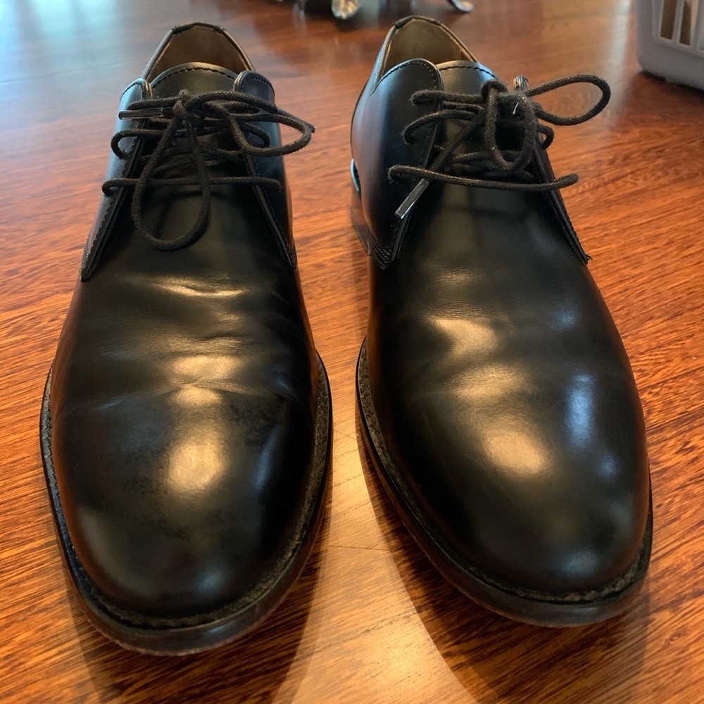 Johnston & Murphy Lace Up Dress Shoes